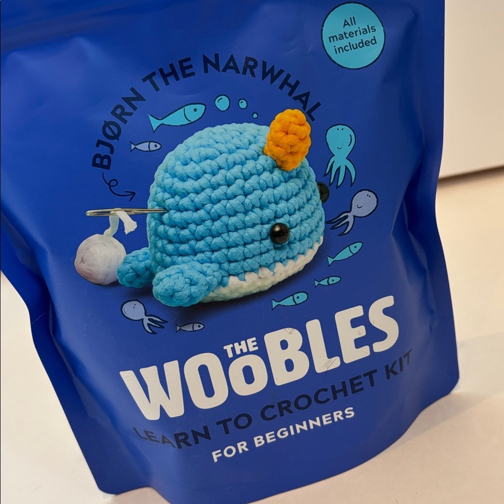 The‎ Woobles Bjorn Narwhal Beginner Learn To Crochet & Hook Complete Kit Yarn